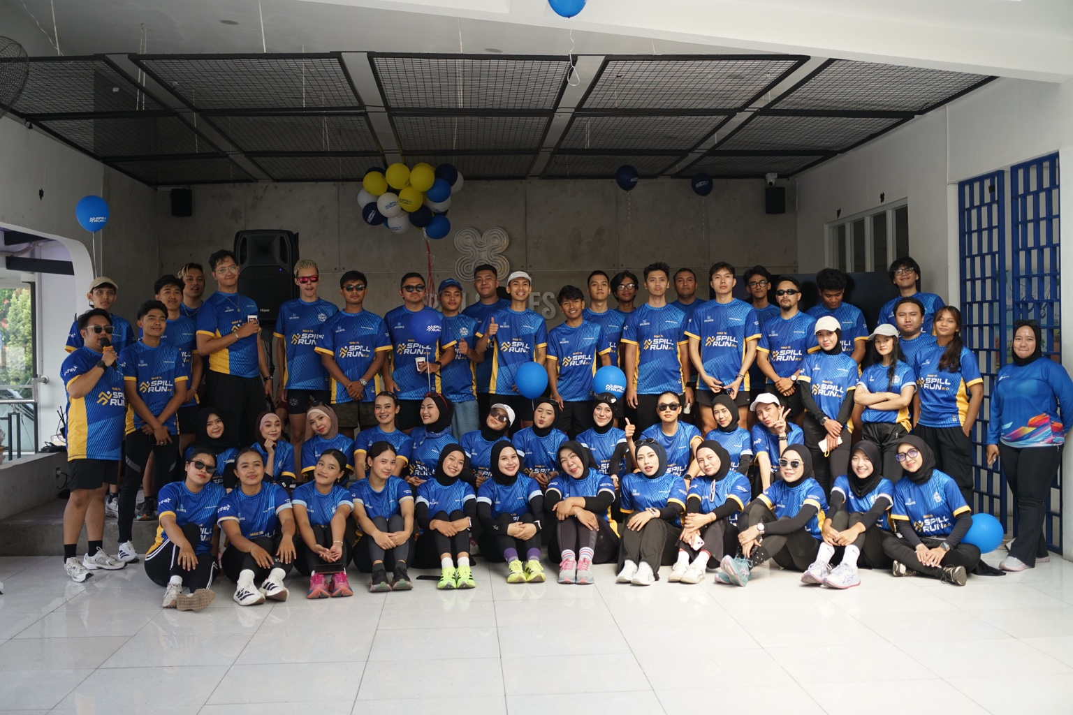 Foto bersama peserta Road to Spill Run 2.0